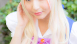 コスプレイヤー