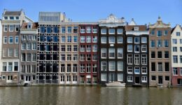 amsterdam-3523995_1920